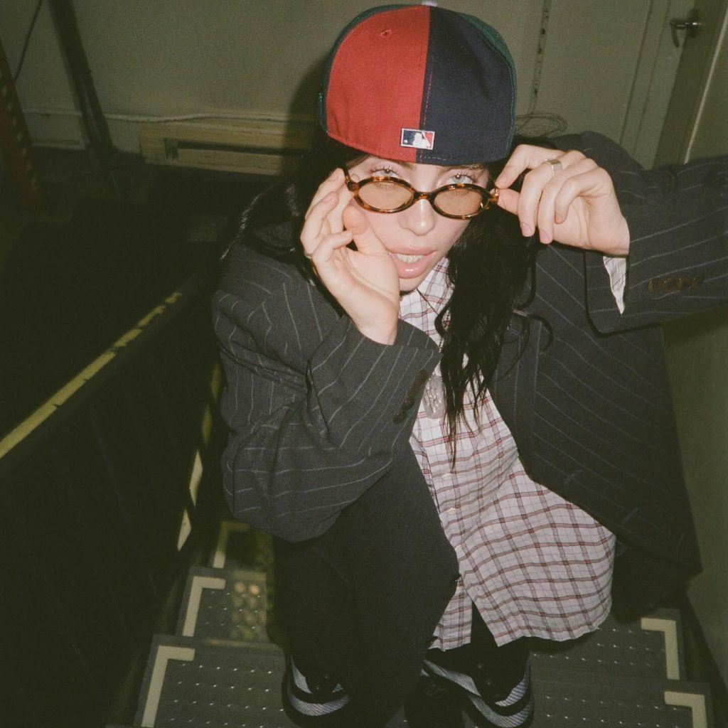 How Tall Is Billie Eilish? Know The Facts!