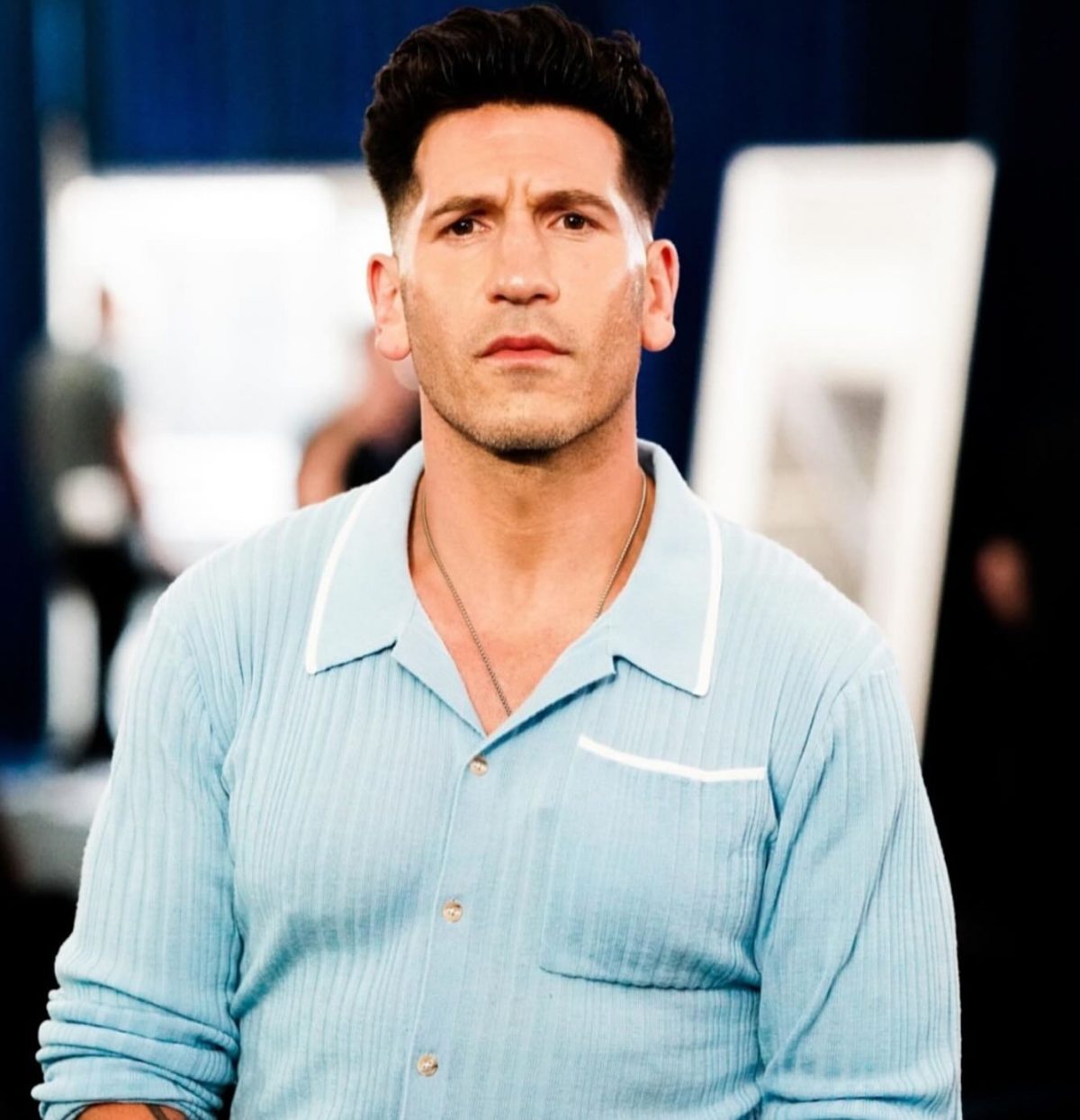 Jon Bernthal'S Secret Weapon: His Unwavering Commanders Support - 0zlv3yq