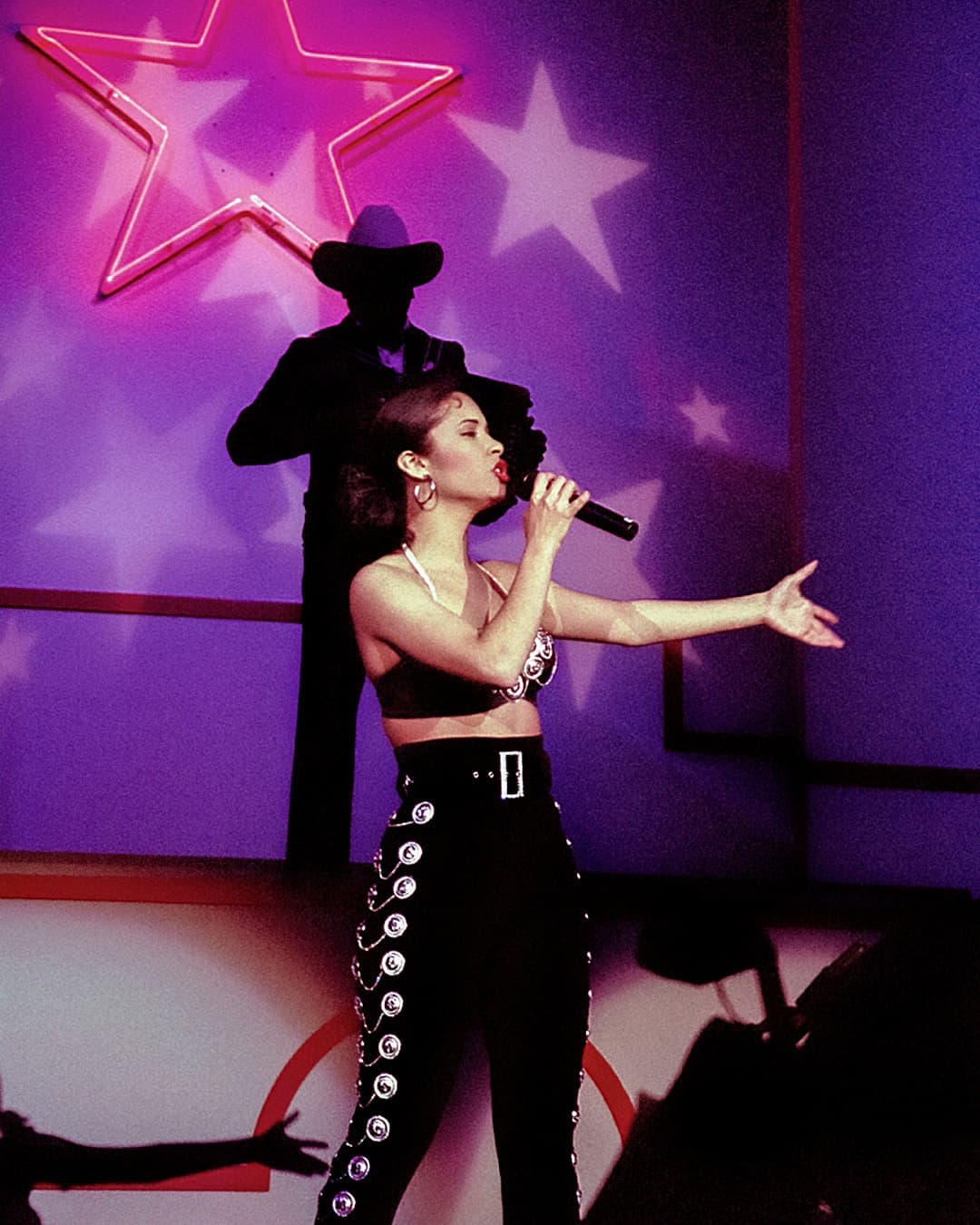 Who Was Selena Quintanilla Boyfriend? Get The Details Now!