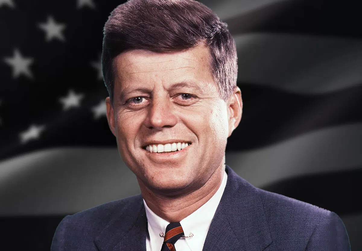 Who Is JFK Boyfriend Everything You Should Know The Biography World