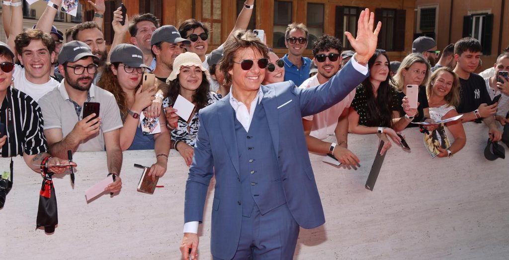 Tom Cruise Height: Discover the Truth About His Stature Tom Cruise Height: Discover the Truth About His Stature