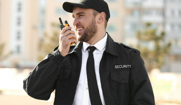 How do I Become a Security Guard in Queensland?